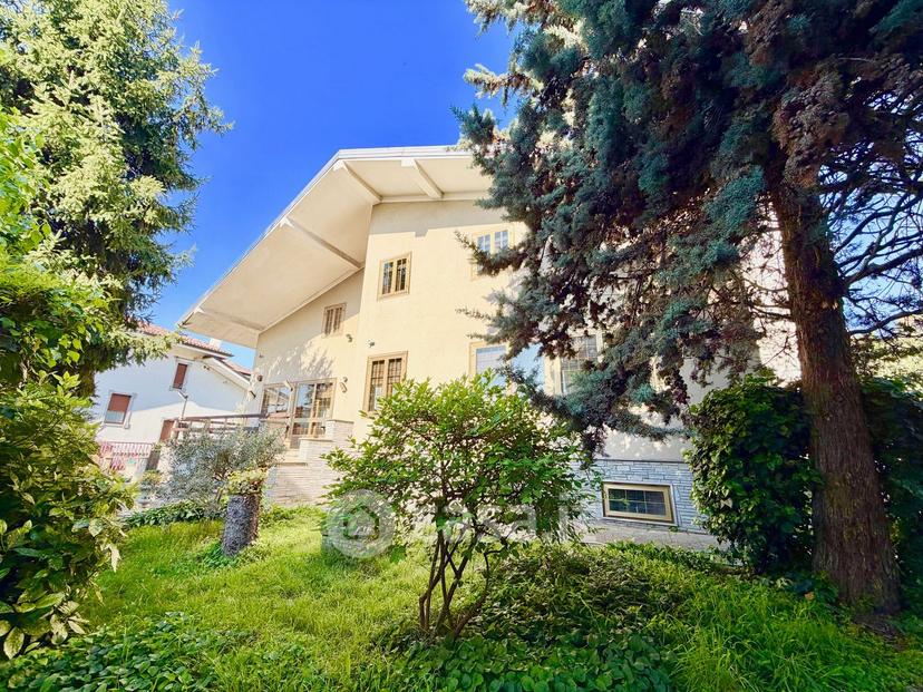 Villa in Via Giuseppe Parini 5 — foto 63 di 86