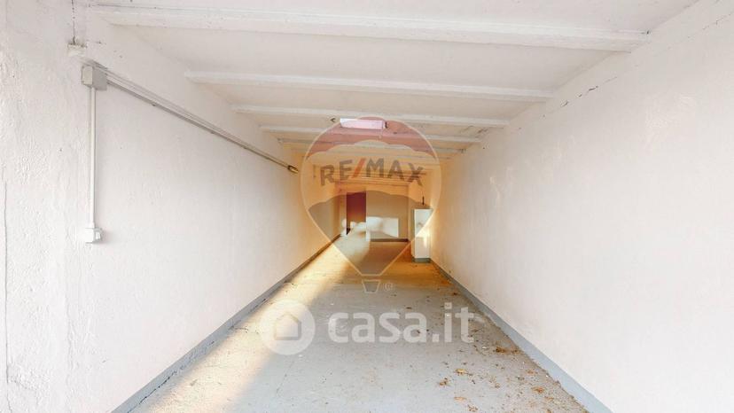 Villa in Via Muoni 15 — foto 38 di 44