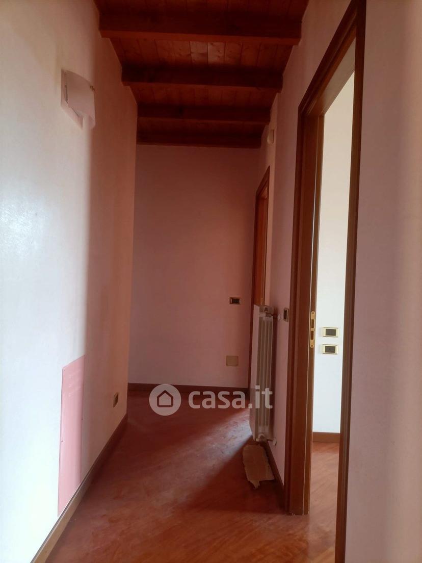 Quadrilocale in Via G. Pascoli — foto 19 di 27