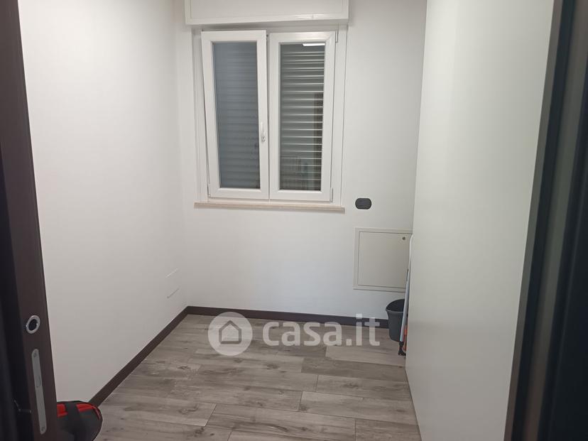 Quadrilocale in Via Cesare Battisti — foto 31 di 35