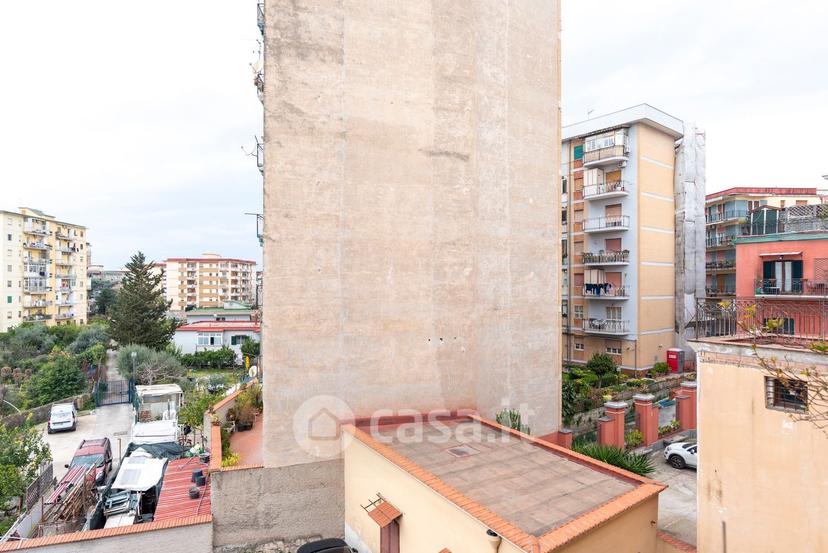 Quadrilocale in Via Giordano Luca — foto 26 di 32