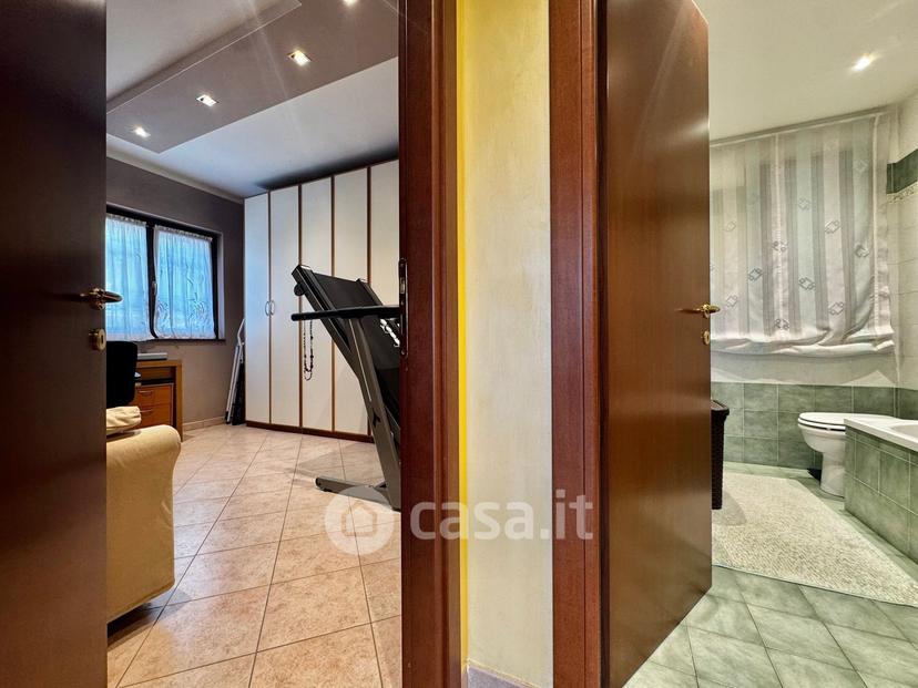 Villa in Via Lago di Como 22 — foto 27 di 82