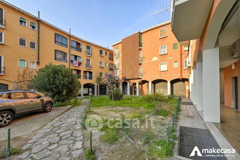 Trilocale in Via Edmondo de Amicis 29 — foto 17 di 21