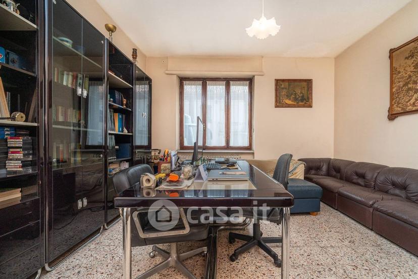 Quadrilocale in Via Stupinigi 4 — foto 39 di 44