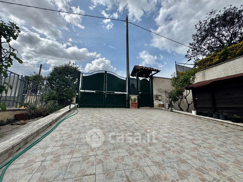 Villa in Via Lago di Como 22 — foto 9 di 82