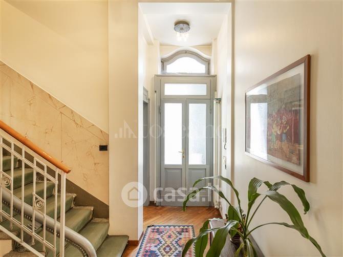 Villa in Via Gaetano Previati — foto 32 di 56