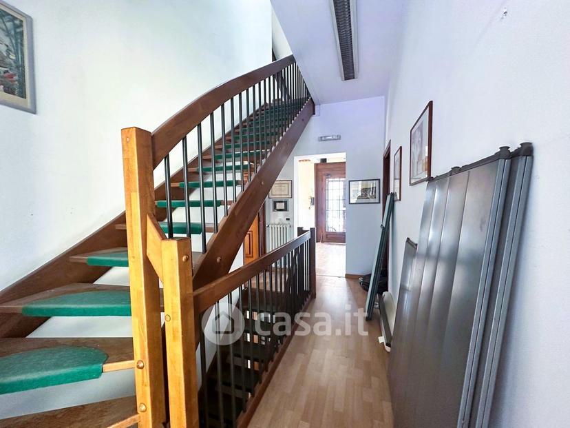 Villa in Via Torino 115 — foto 21 di 33