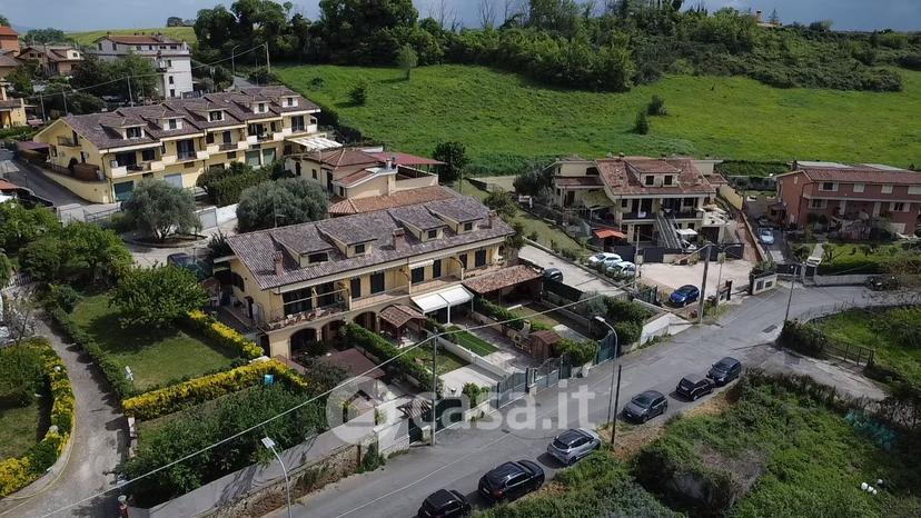 Villa in Via Lago di Como 22 — foto 66 di 82
