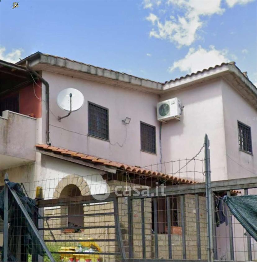Quadrilocale in Via del Fosso di San Silvestro — foto 36 di 38