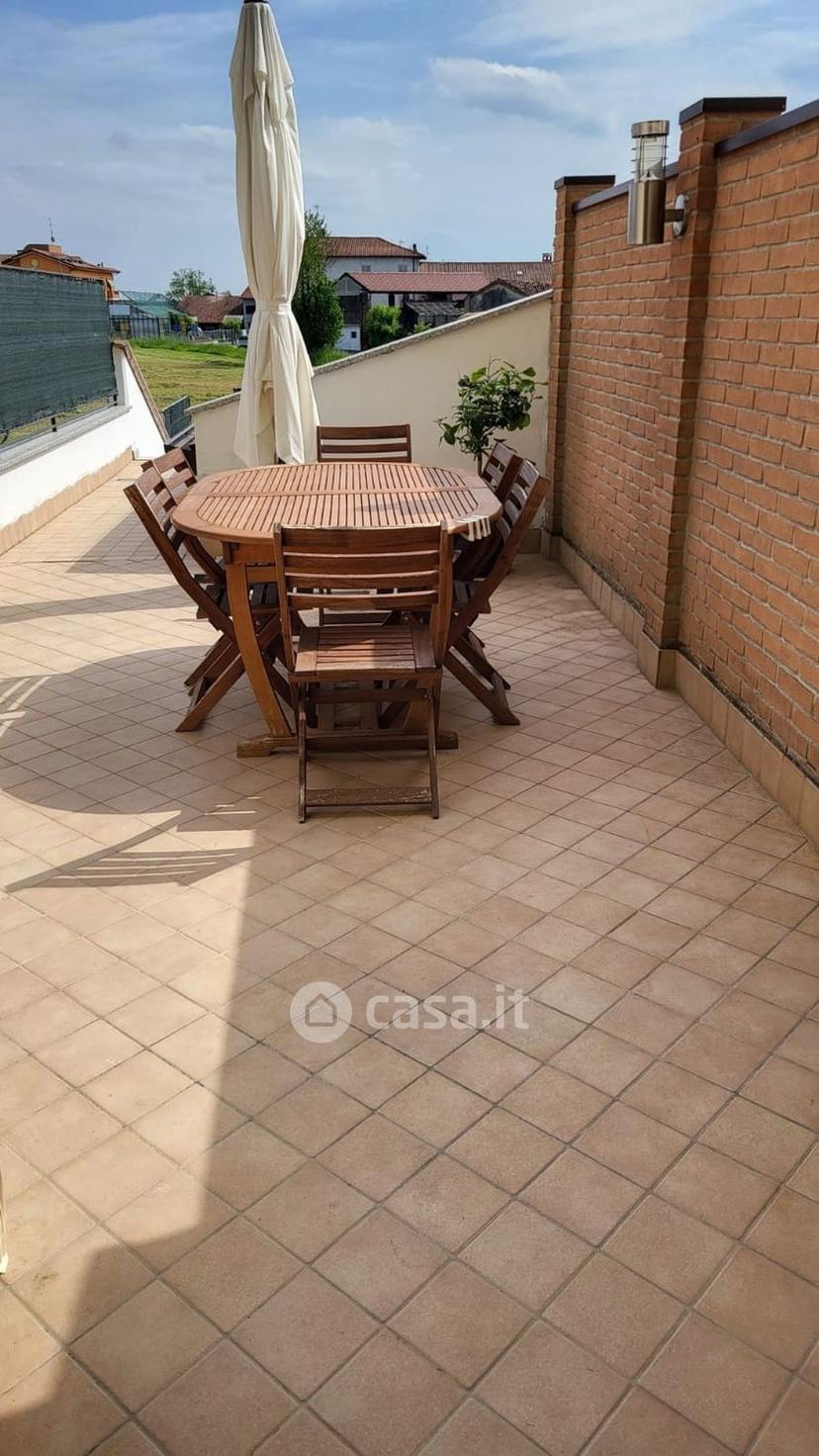 Trilocale in Via Salerano 45 — foto 4 di 30