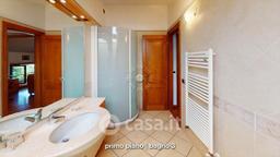 Villa in Via Arno 10