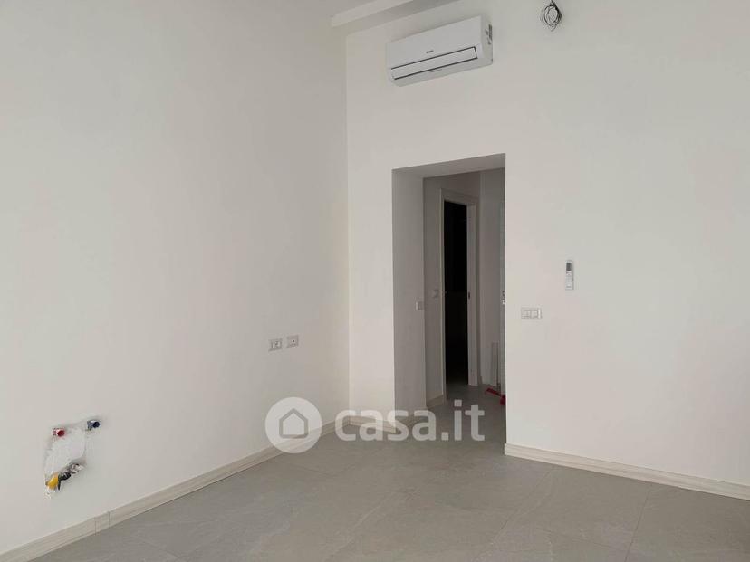 Bilocale in Via Ernesto Breda 45 — foto 10 di 24