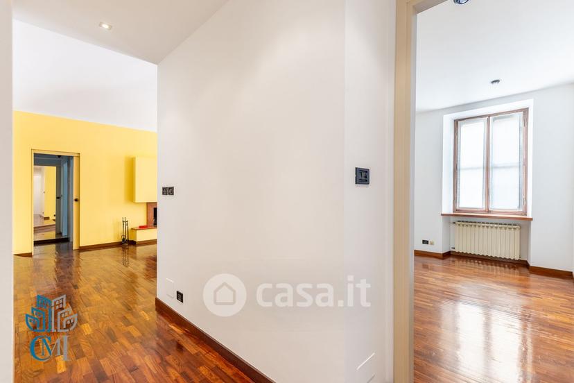 Quadrilocale in Via San Quintino 17 — foto 28 di 39