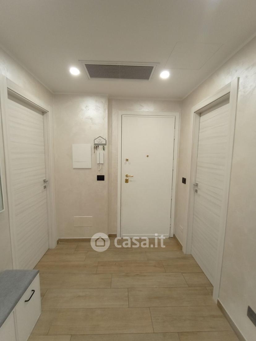 Trilocale in Via Barletta 98 — foto 32 di 74