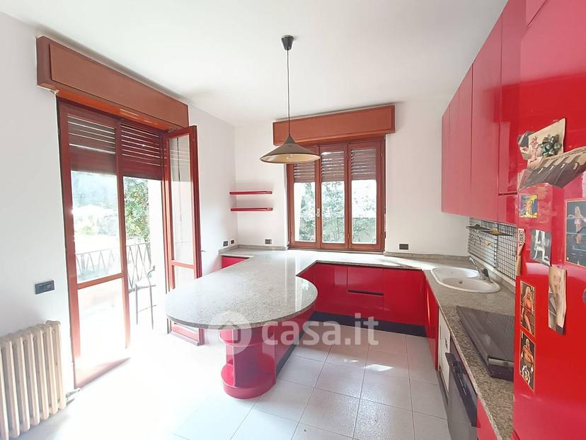 Quadrilocale in Via Cesare Battisti 18 — foto 8 di 37