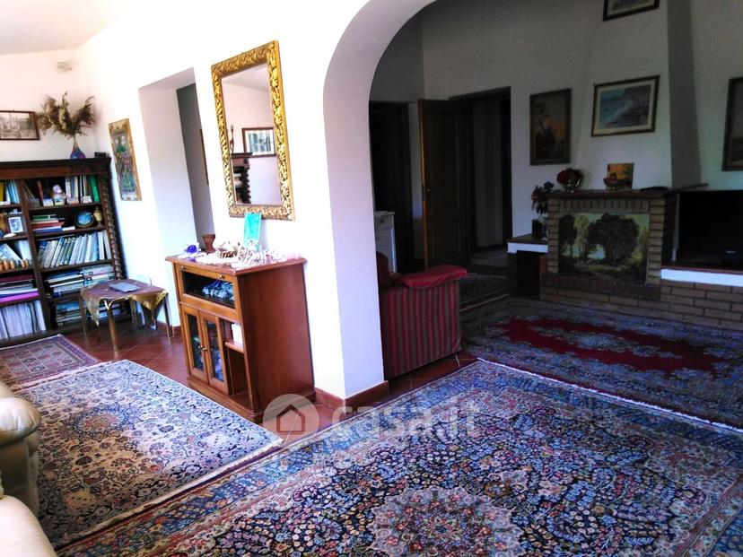 Villa in Strada della Campana — foto 6 di 16