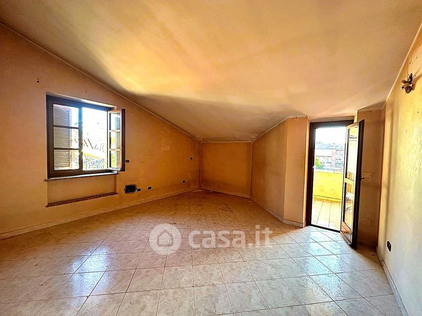 Appartamento in Via Pallavicino 5 — foto 7 di 33