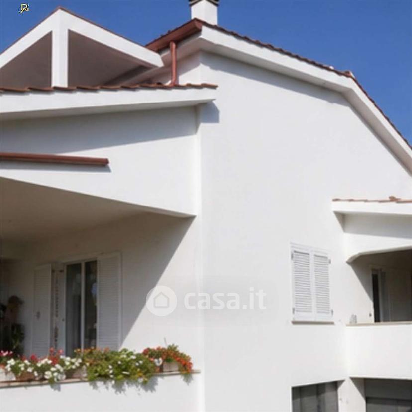 Villa in Viale Nuova Florida 96 — foto 25 di 35