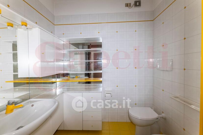Appartamento in Via XXV Aprile 118 — foto 23 di 41