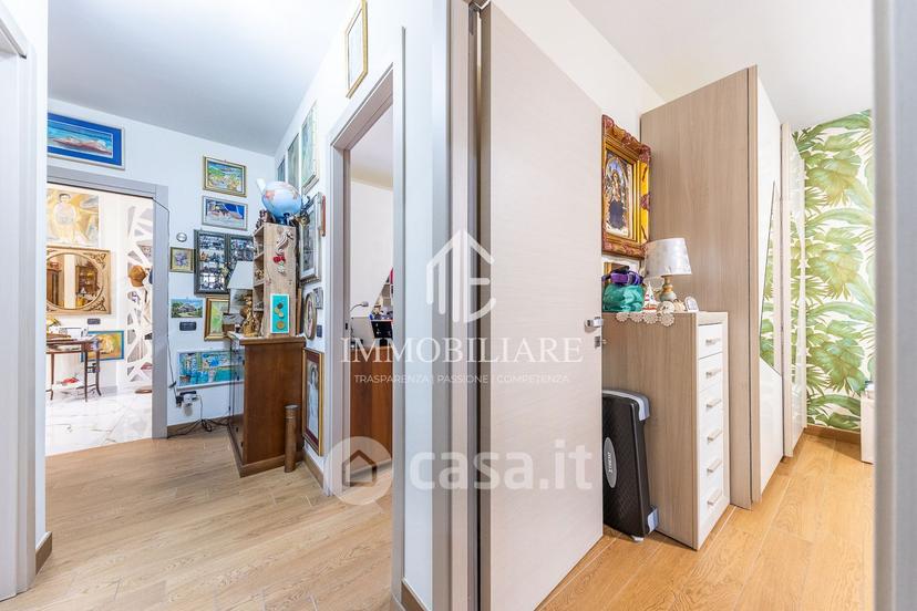 Quadrilocale in Via Sausset Les Pins 9 — foto 13 di 60