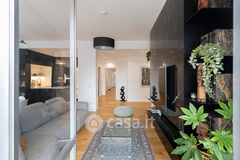 Appartamento in Via Giuseppe Parini — foto 11 di 52