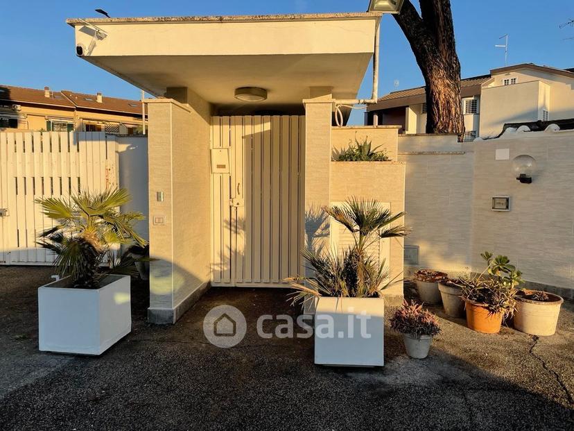 Villa in Via Eschilo — foto 20 di 37
