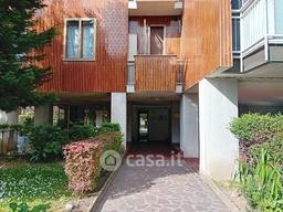Trilocale in Via della Liberazione 11
