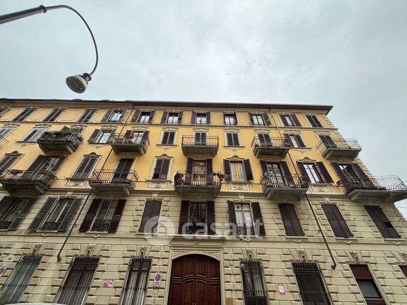 Quadrilocale in Via Filippo Burzio