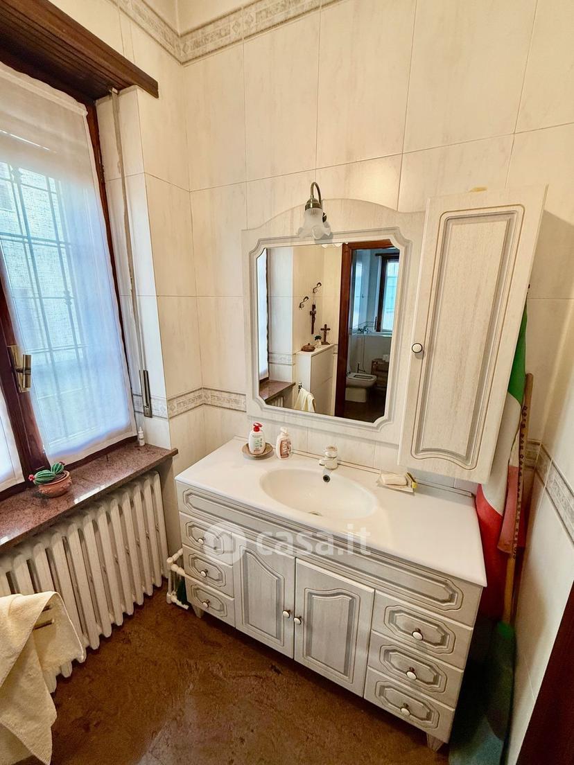 Villa in Via Giuseppe Parini 5 — foto 82 di 86