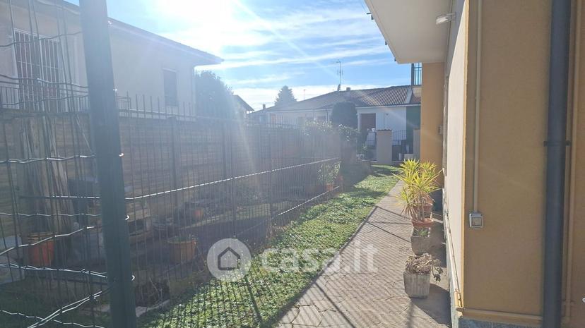 Villa in Via dei Certosini 8 — foto 20 di 28