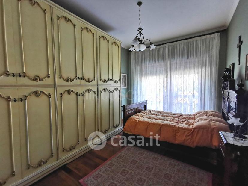 Villa in Via Eschilo — foto 10 di 37