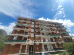 Trilocale in Viale Kennedy 27