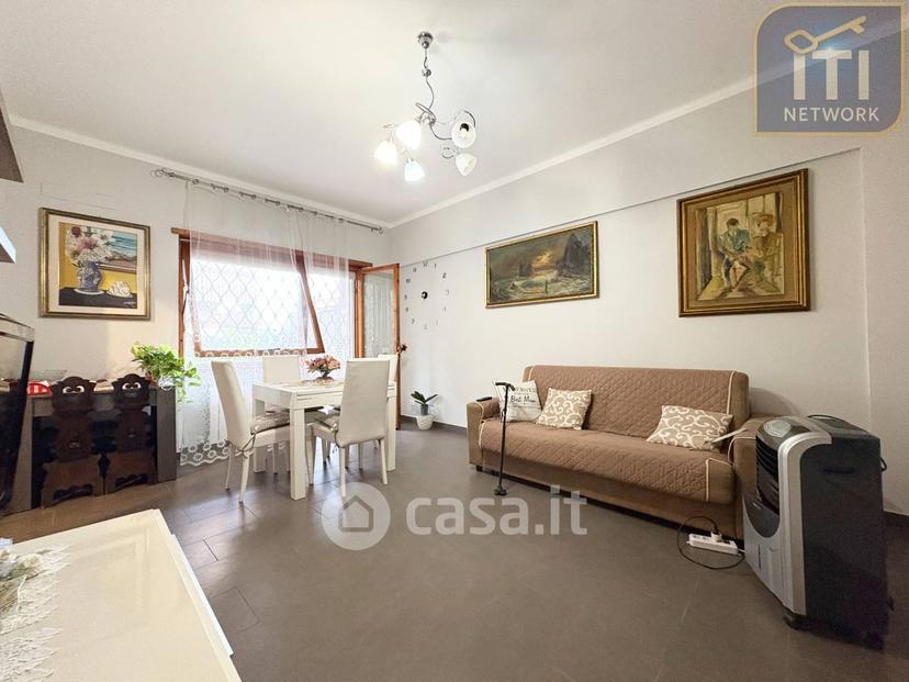 Trilocale in Via Sebastopoli — foto 2 di 22