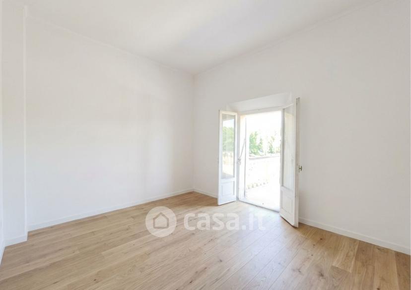 Trilocale in Via Emilia 250 — foto 15 di 23