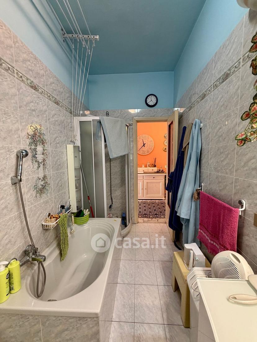 Trilocale in Viale Bolivia 8 — foto 39 di 43
