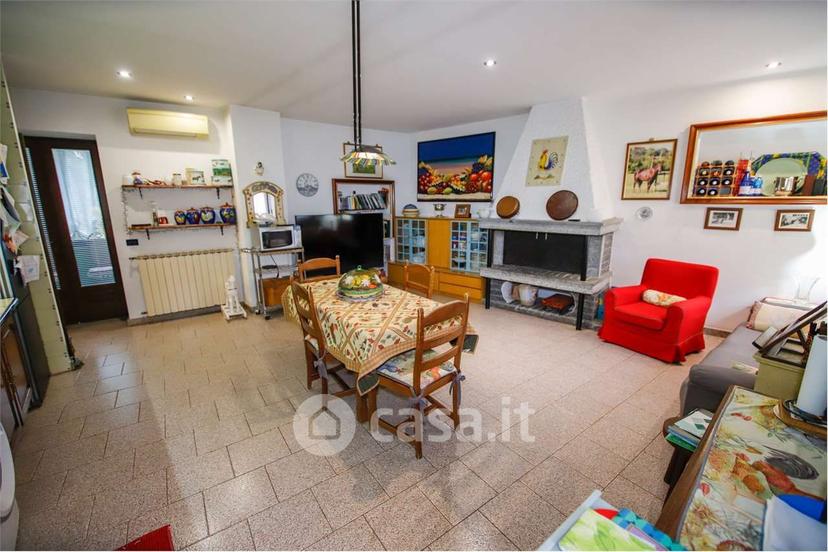 Villa in Via Emanuele Filiberto 14 — foto 45 di 53