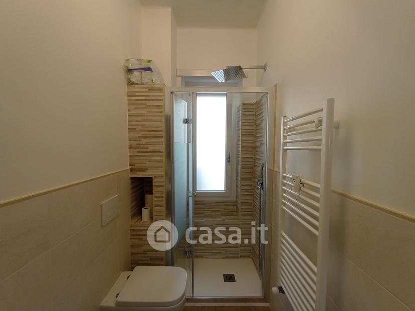 Trilocale in Via Barletta 98 — foto 18 di 74