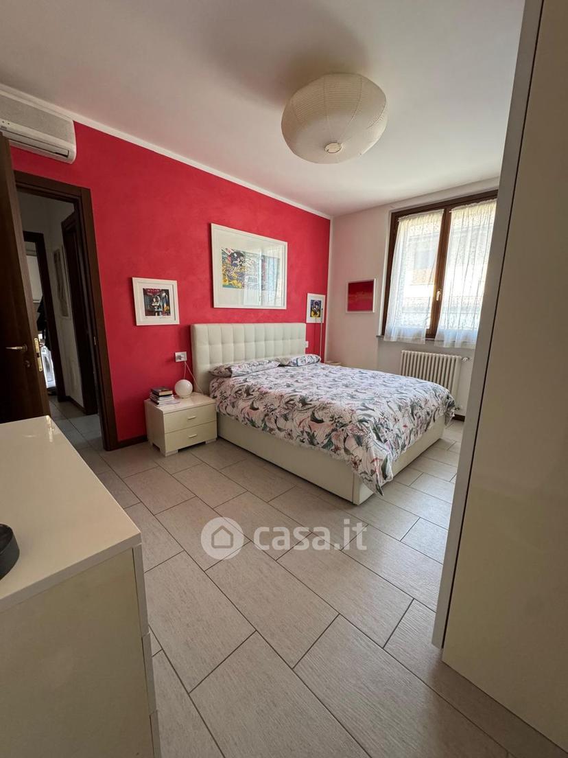 Trilocale in Via Salerano 45 — foto 15 di 30