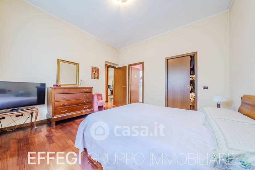 Villa in Via Galileo Galilei 2 — foto 20 di 39
