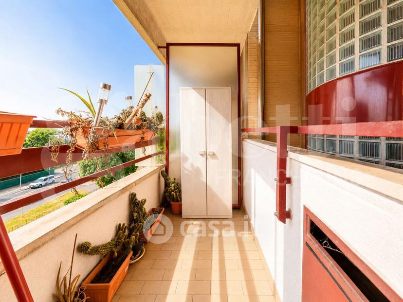 Trilocale in Viale Monte Penice 10 — foto 10 di 26