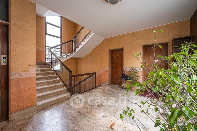 Trilocale in Viale Renato Serra 6 — foto 12 di 17