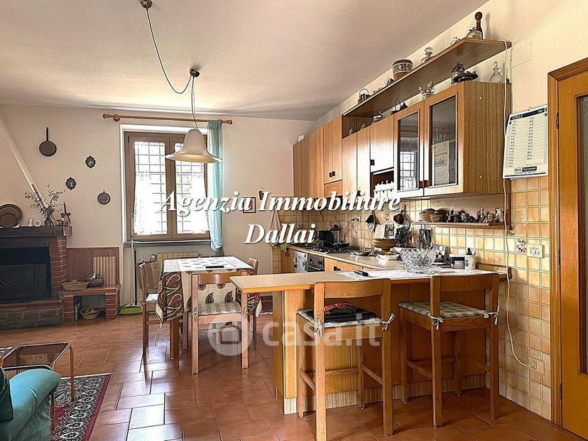 Villa in Via Roma 29 — foto 2 di 54