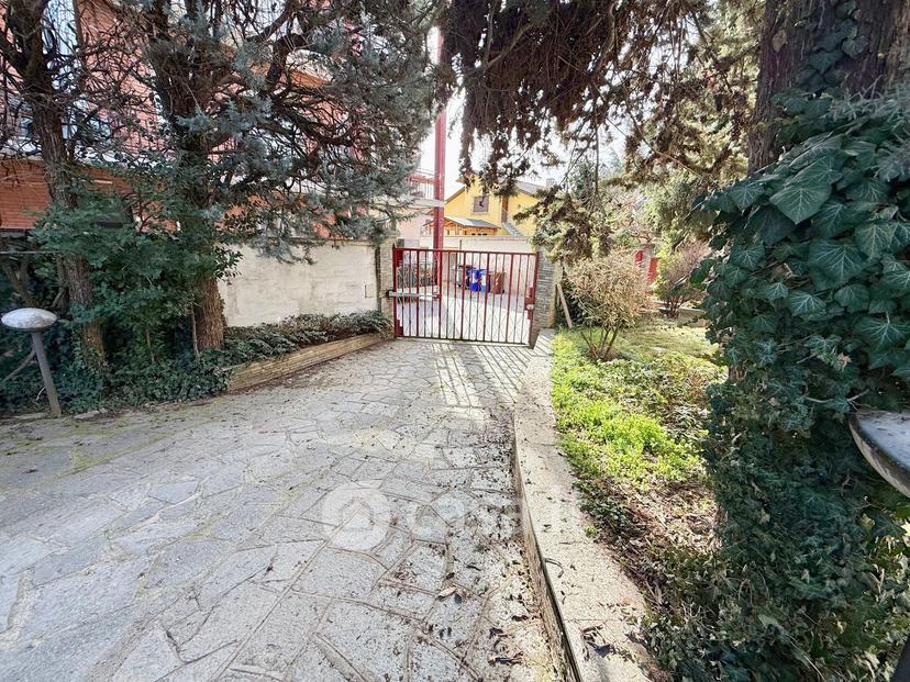 Villa in Via Giuseppe Parini 5 — foto 31 di 86