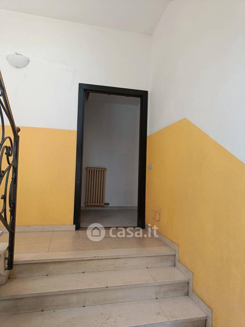 Quadrilocale in Via Cesare Battisti 18 — foto 5 di 37