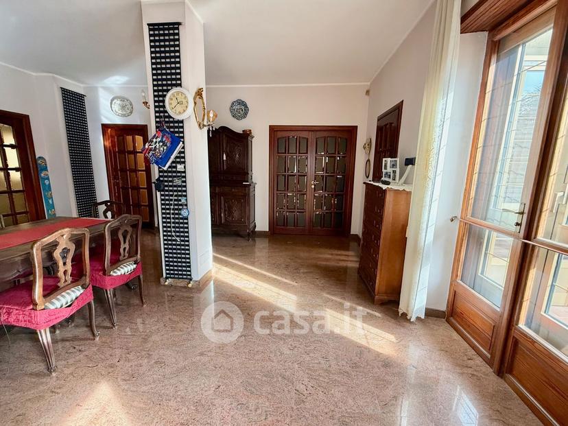 Villa in Via Giuseppe Parini 5 — foto 69 di 86