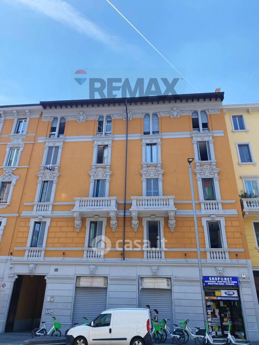 Trilocale in Via Carlo Imbonati 23