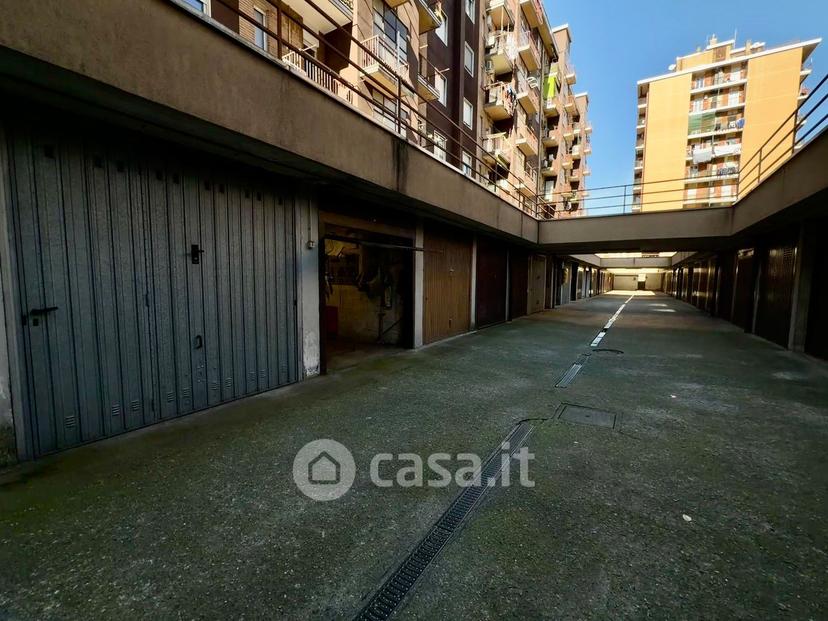 Trilocale in Viale Bolivia 8 — foto 34 di 43
