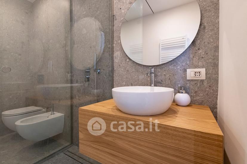 Appartamento in Via Giuseppe Parini — foto 27 di 52