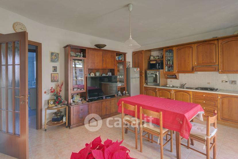 Bilocale in Via Leonardo da Vinci 30 — foto 24 di 27