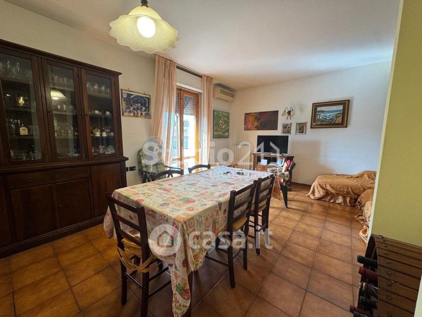 Appartamento in Via Borratino Vallerempoli — foto 6 di 21